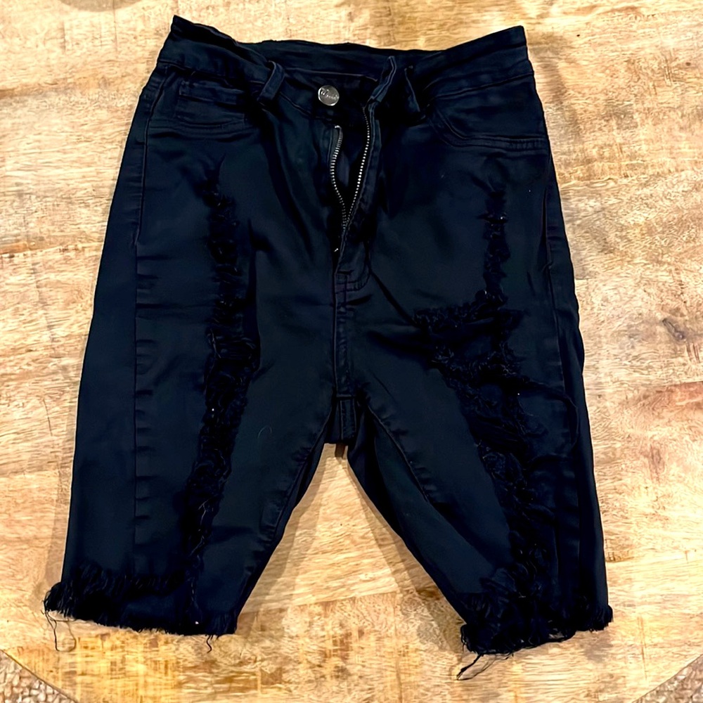Fashion nova black bermudas